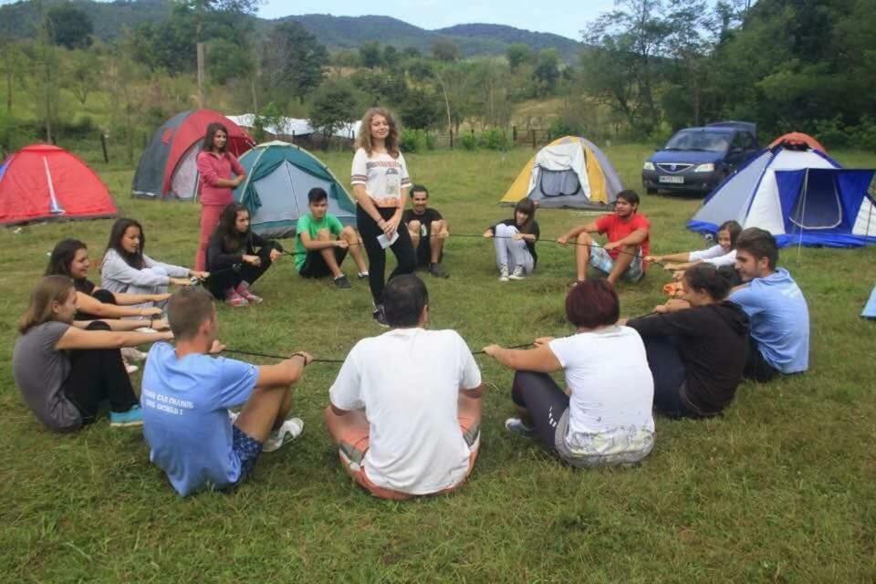 Camping in Clisura Dunarii Ieşelniţa Bagian luar foto